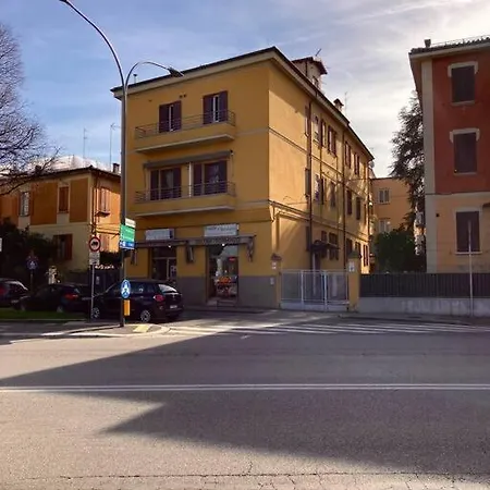 Kurt's Kitchen, Stylish With Terrace * Bologna